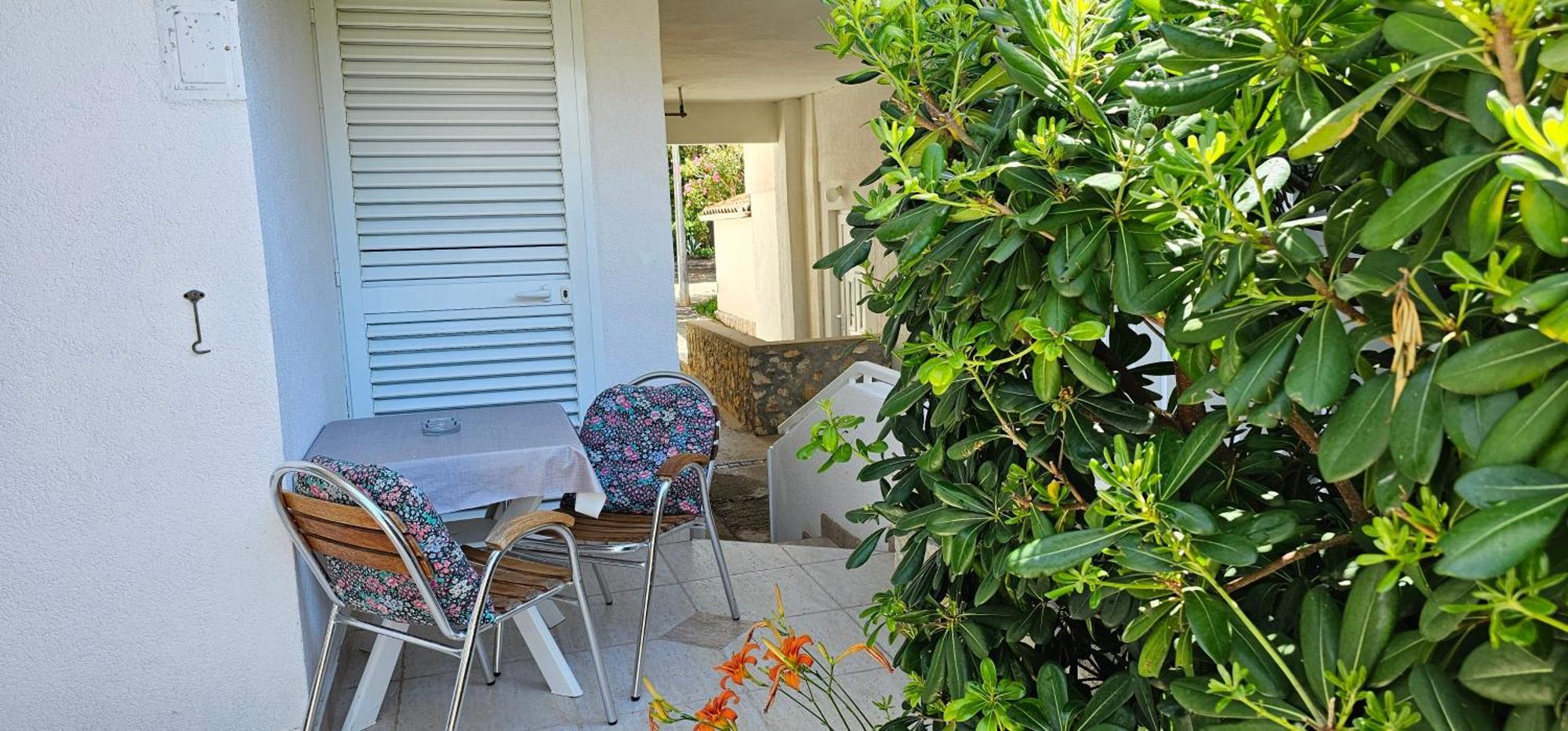 Apartment Tonci Novalja